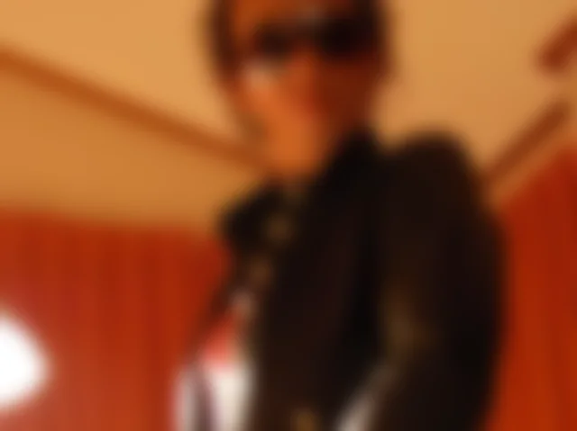 Izabelle image 0